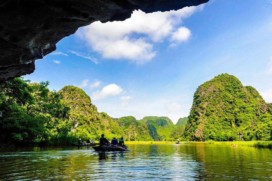 HA NOI - NINH BINH - HA LONG - SAPA