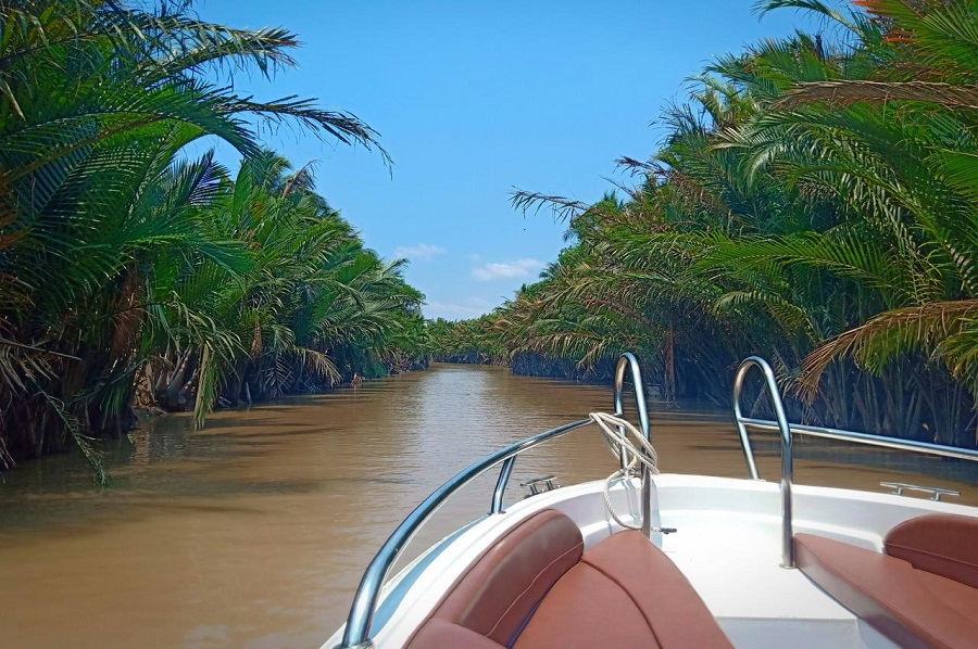 MEKONG DELTA BY SPEEDBOAT